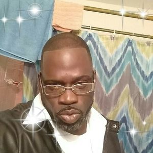 Meet your Posher, Raymond